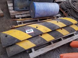 Ralentisseur de trafic en caoutchouc