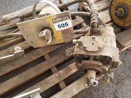 2 pompes hydraulique