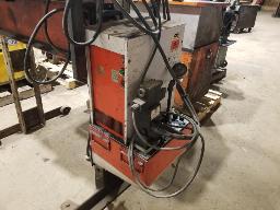 Presse hydraulique OTC modèle PQ60, 55 tonnes, 220v