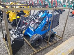 2025 AGT MXMRW14 Chargeur sur roues