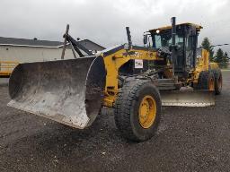 2014 JOHN DEERE 772G Niveleuse