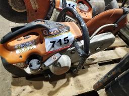 STIHL STI400  Scie a essence