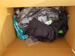 BULA environ 99 cagoules, 2 modèles Neuf