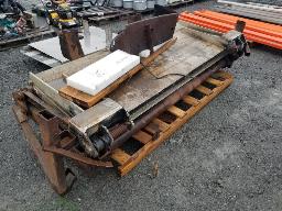 Tail gate MAXON GPT4