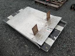 2 Petites rampes en aluminium une de 34'' de large et une de 36'' de large