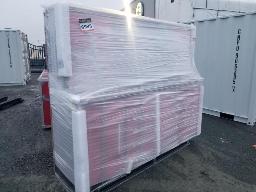 Coffre 18 tiroirs, 4 portes rouge 87''x67''x24''