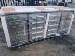 Coffre 10 tiroirs, 2 portes stainless 88''x39''x24''