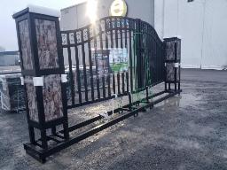 Portail 20' (dessin pierre) 236''x98'