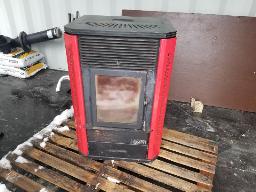 Poêle au granule Ste-Croix - cheminé - 2 poches de granule