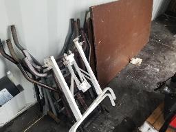 3 Tables pliantes + 4 ensembles de pattes