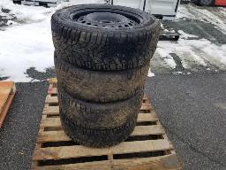 GENERAL ALTIMAX 4 Pneus d'hiver P205/60R16 avec jantes