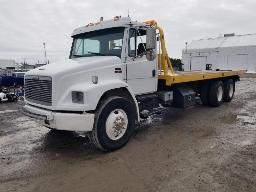 1996 FREIGHTLINER MCV Camion remorque