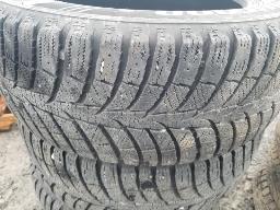 LAUFENN FIT ICE 4 Pneus d'hiver 235/55R17