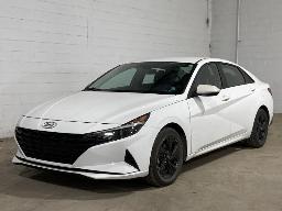 2022, HYUNDAI ELANTRA, AUTOMOBILE    HYBRIDE