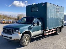 2004, FORD F-550 XL, CAMION À 6 ROUES    ATELIER,