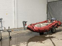 2008, ZODIAC G380 FB, BATEAU PNEUMATIQUE    SUR REMORQUE, MOTEUR 15HP
