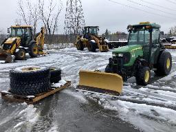 2009, JOHN DEERE 5083EN, TRACTEUR 65HP PTO  4 X 4  CHASSE-NEIGE,4 PNEUS SUPP.