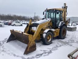 2004, JOHN DEERE 710 G, RÉTROCAVEUSE  4 X 4  2 GODETS