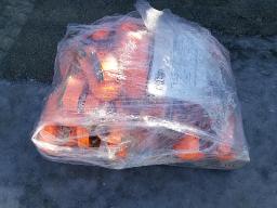 16 sangles &agrave; cliquet 2''x27', capacit&eacute; 5000kg, 8 sangles &agrave; cliquet 65''x27' capacit&eacute; 3000kg, neuves