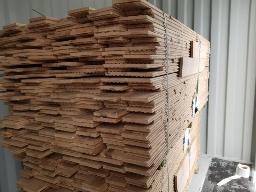 Environ 960 pieds carr&eacute;s de bois franc -&eacute;rable 5''1/4