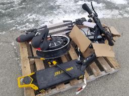 Lot de pi&egrave;ces pour trottinettes et v&eacute;los &eacute;lectriques