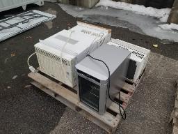 3 air climatis&eacute; + 1 cellier