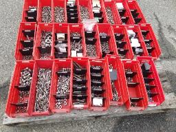 Lot de bolts en stainless neuve