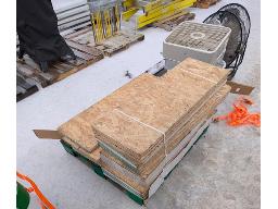 24 panneaux OSB avec isolant 4piX1pi