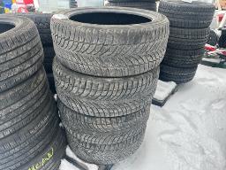 4 pneus GOODYEAR Winter command 255/45R20 Hiver
