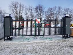 Portail &eacute;lectrique 20' avec t&eacute;l&eacute;commande