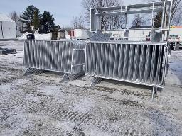 80 cl&ocirc;tures de foule