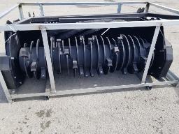 Broyeur forestier, boitier 77x43x22 1700Lbs