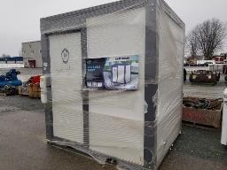 Toilette et douche 85poX75poX93po