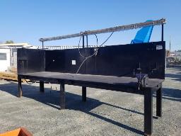 Table de travail 4'x16'x36" en acier + &eacute;tau Gray Tool 8