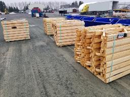 4 lots de solives 2po x 4po x 48po non structurel