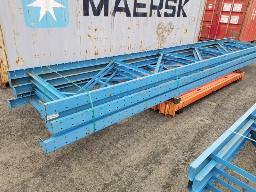 4 montants de 20pi x 40''+ 24 barres horizontales