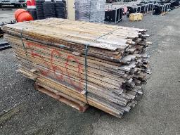 Environ 560 morceaux 1x3 de 6pi a 7pi