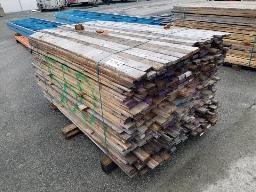 Environ 560 morceaux 1x3 de 6pi a 7pi