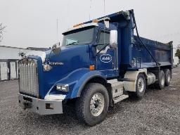 2013 KENWORTH Camion dompeur automatique