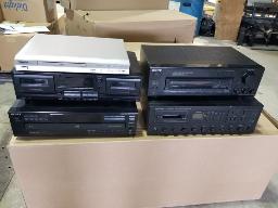 Ampli SONY STRD615 + Ampli INKEL PA-9200RC + Lecteur 5 disques non v&eacute;rifi&eacute; + DVD KOSS non v&eacute;rifi&eacute;e et plus