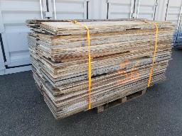 Lot de plywood de coffrage, longueur-largeur vari&eacute;es
