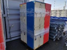 4 casiers de m&eacute;tal 18po x 24po x 72po en section 2x2 demi porte