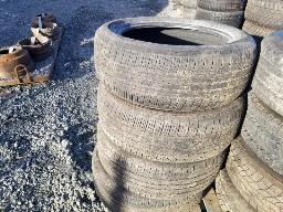4 Pneus DUNLOP 235/55R19-&eacute;t&eacute;