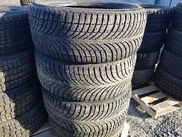 4 Pneus MICHELIN 255/45R20-hiver
