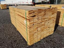 Environ 512 morceaux de 1po x 6po x 8pi, bois blanchi