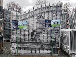3 portails 14' dessin cheval + 2 portails m&eacute;di&eacute;vale , neuf