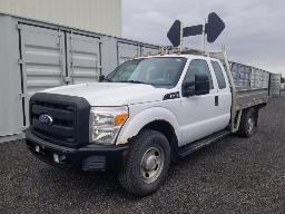 2011 FORD F350 Camionnette automatique