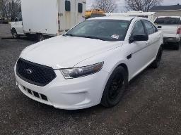 2015 FORD TAURUS INTERCEPTOR Automobile