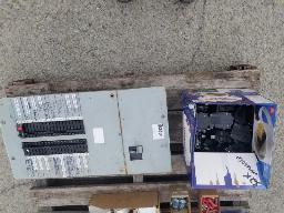 1 Panneau &eacute;lectrique 200 AMP + 32 disjoncteurs