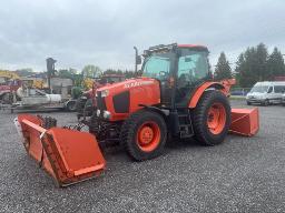2013 KUBOTA M110 Camion tracteur automatique
